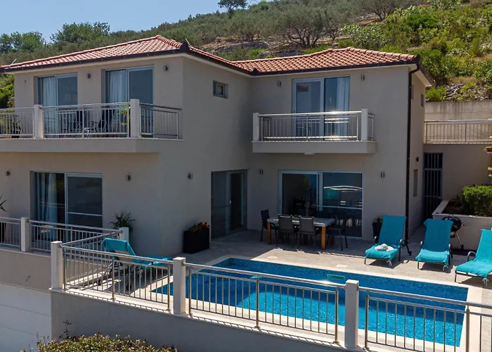 Antonia By Guide Willa Blato (Korcula)