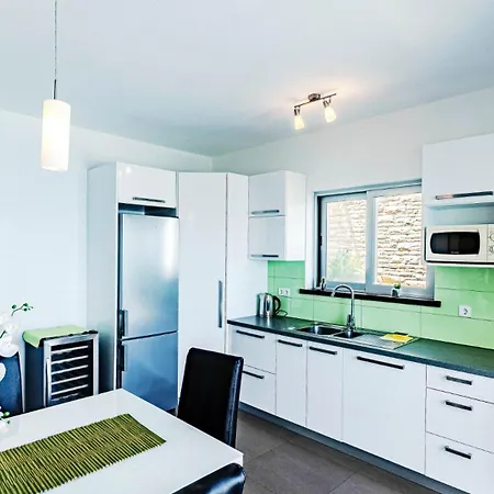 Villa Antonia By Guide