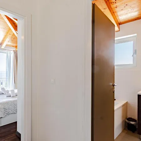 Villa Antonia By Guide *