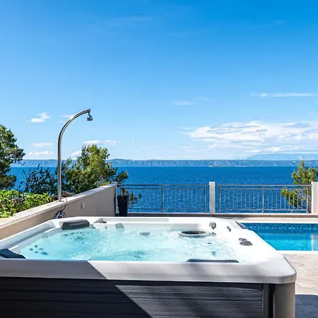 Villa Antonia By Guide